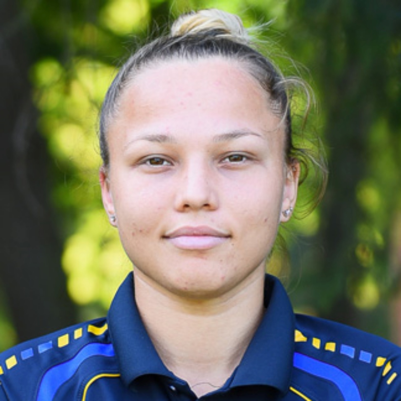 morta la calciatrice Violeta Mițul