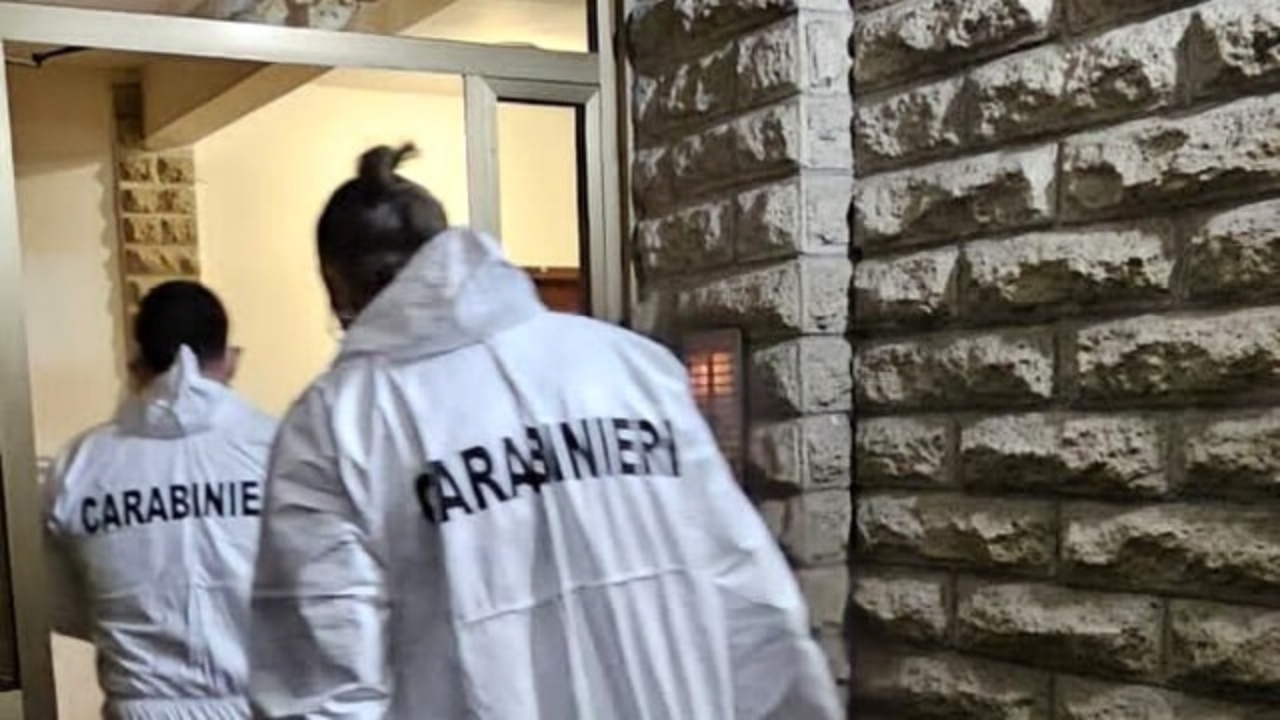59enne uccide la madre a Primavalle