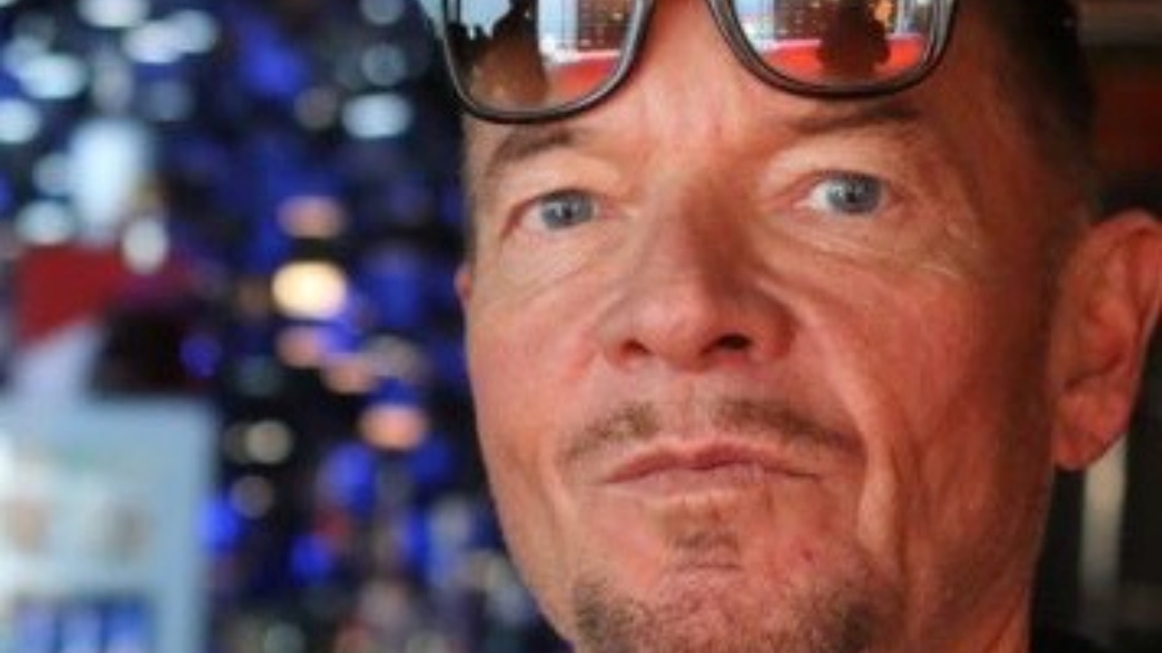 Morto Anthony Hickox
