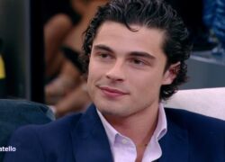 Grande Fratello, Signorini zittisce Vittorio