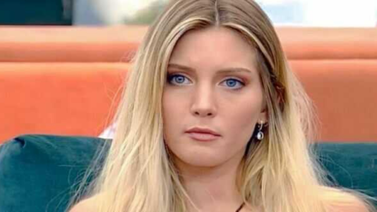 Grande Fratello, Anita Olivieri commette l’ennesima gaffe: “Sono stata presa perché…”