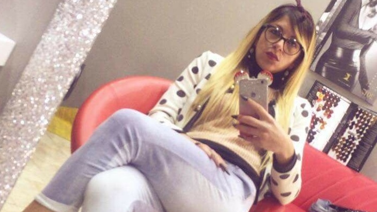 Francesca Marino folgorata sotto la doccia in spiaggia: dopo tre anni di coma, il cuore si è fermato