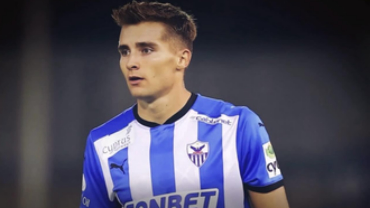 Salva Ferrer ha un tumore: l’annuncio del calciatore spagnolo