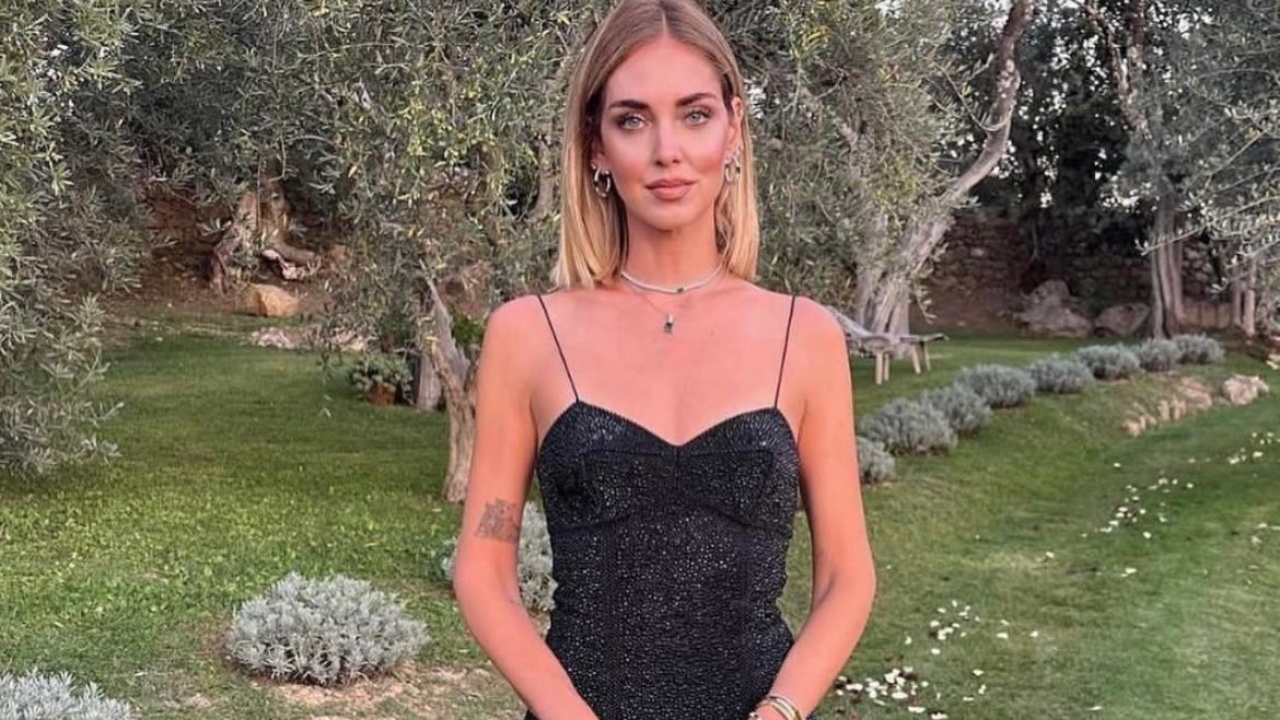 Chiara Ferragni replica alla multa per il pandoro Balocco: 