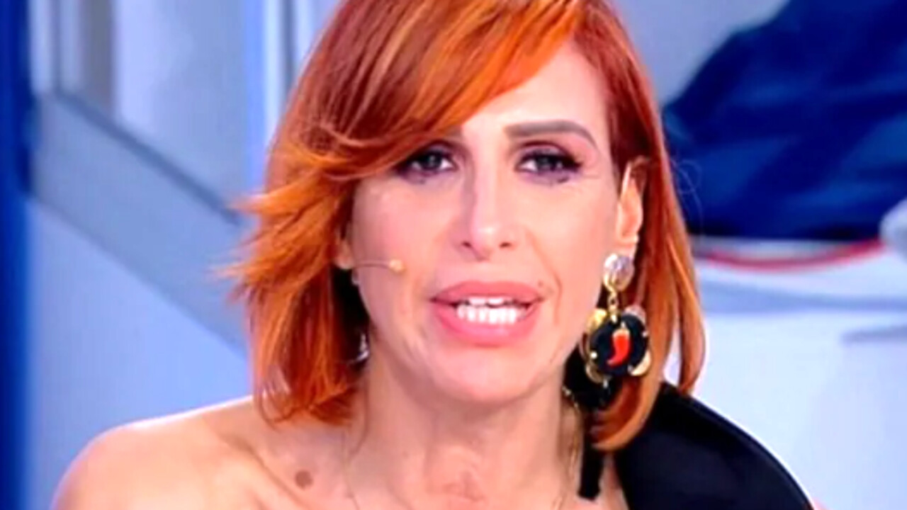 Uomini e Donne, Luisa Monti rompe il silenzio sul tumore: “Hanno analizzato il nodulo che hanno trovato al controllo e…”