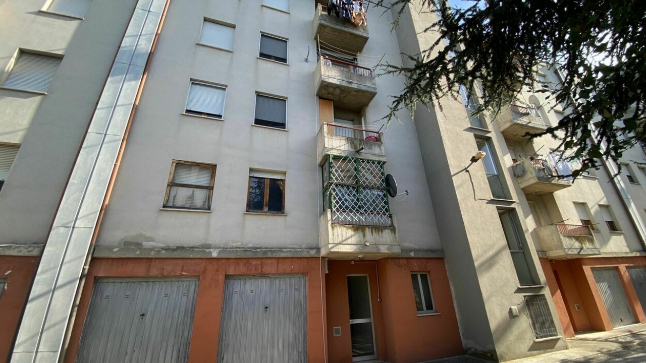 Morto il bimbo precipitato dal balcone: il piccolo Safi aveva solo 2 anni