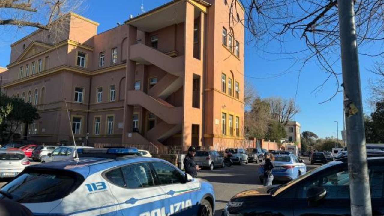 Ragazzo di 20 anni trovato morto a Roma