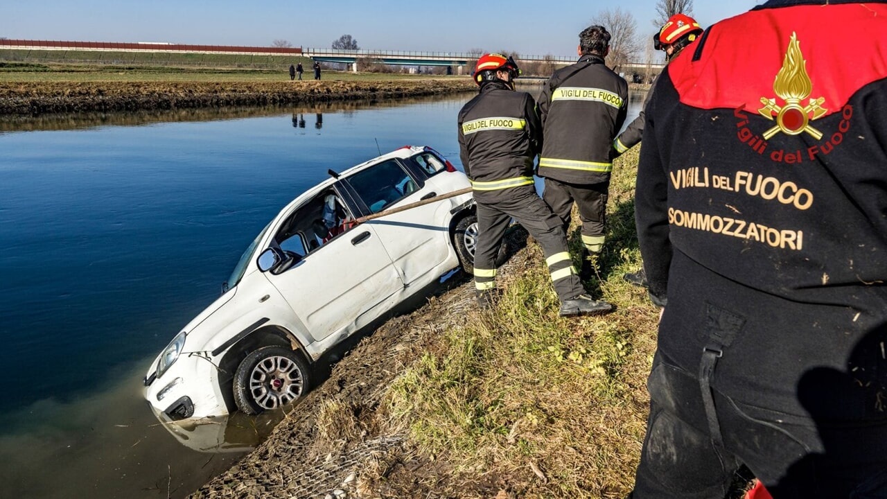 Santina De Carli auto