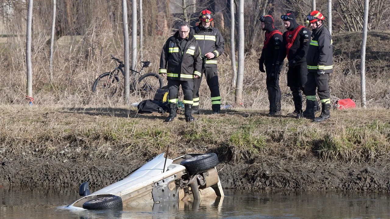 Santina De Carli perde la vita finendo con l’auto nel canale, c’era una fitta nebbia a Paullo