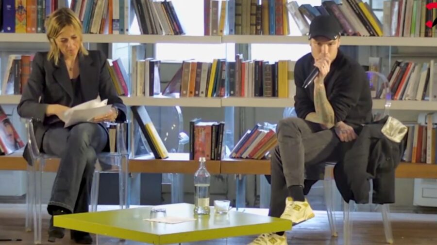 Fedez parla della sua depressione al Circolo dei Lettori di Torino
