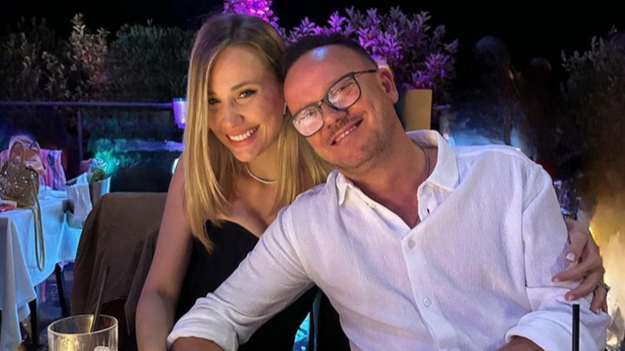 Gigi d'Alessio e la sua compagna