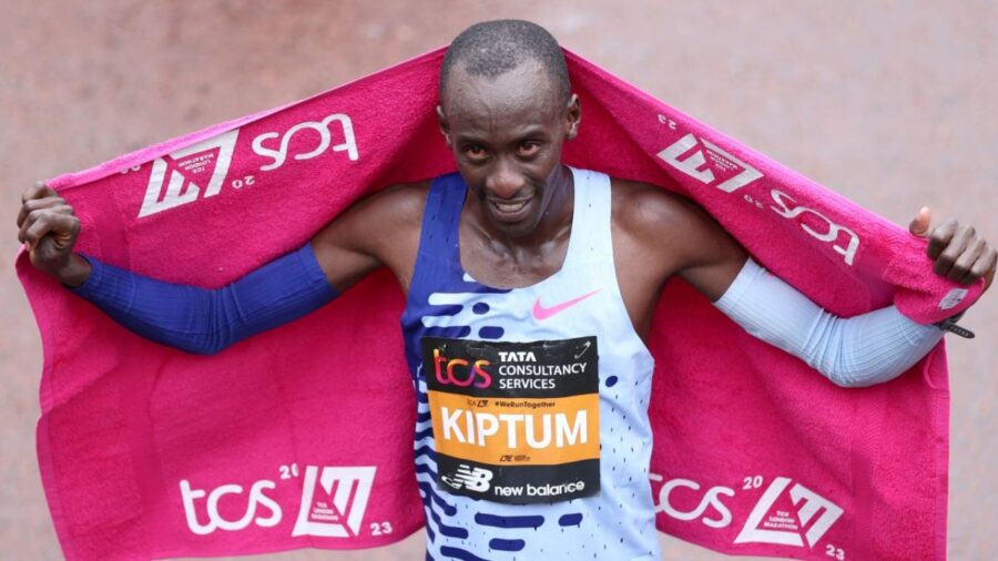 Kelvin Kiptum morto a soli 24 anni