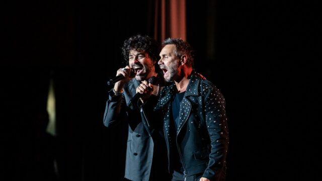Sanremo24, cosa è successo prima dell’esibizione di Nek e Francesco Renga: avete sentito anche voi?