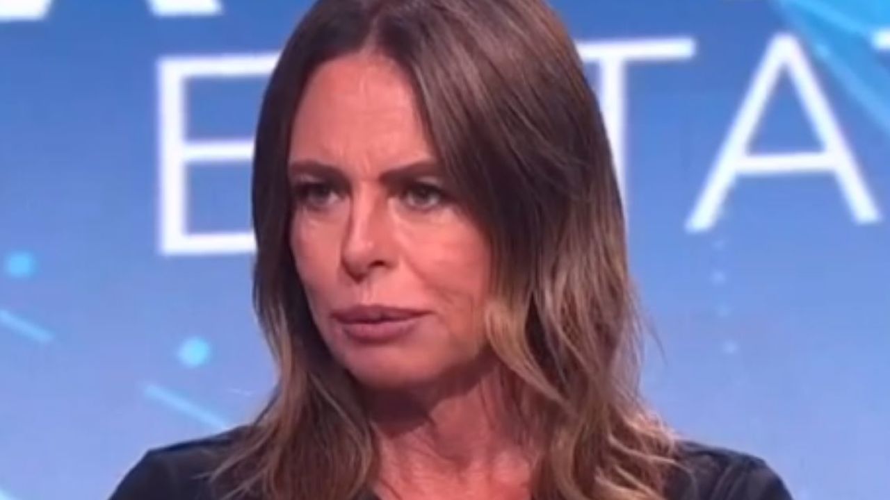 Paola Perego, dopo il delicato intervento c’è un’altra notizia choc: di cosa si tratta
