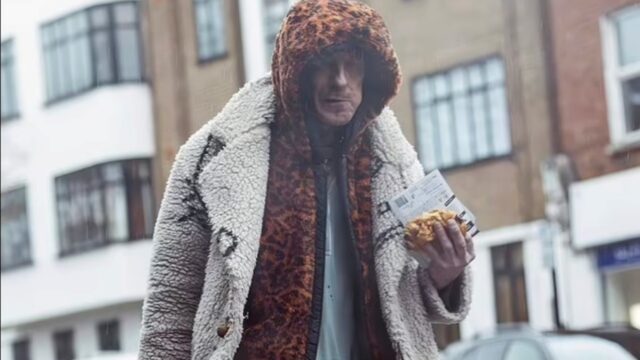 La star di Peaky Blinders Paul Anderson in condizioni preoccupanti: le foto dei paparazzi