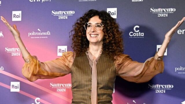 “Bentornati…ah no”: Teresa Mannino e la sua gaffe durante la pubblicità fa impazzire i social
