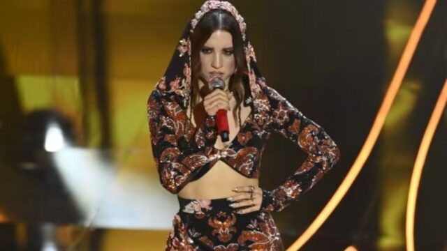 Angelina Mango, conoscete sua mamma? Anche lei è un’artista e ha fatto parte di una band famosissima