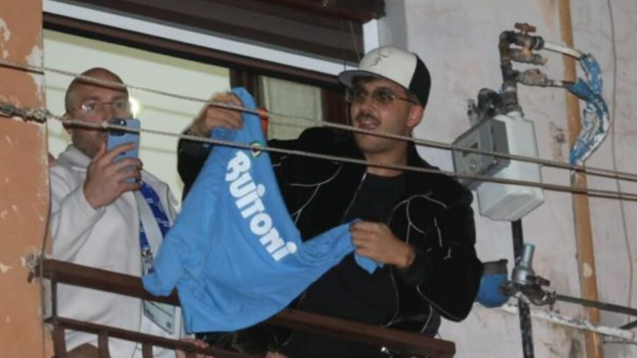 Geolier rientra a Napoli
