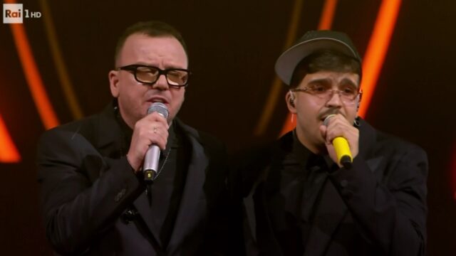 Gigi D’Alessio rompe il silenzio dopo quanto accaduto a Geolier: “Trattato come me e Nino D’Angelo”