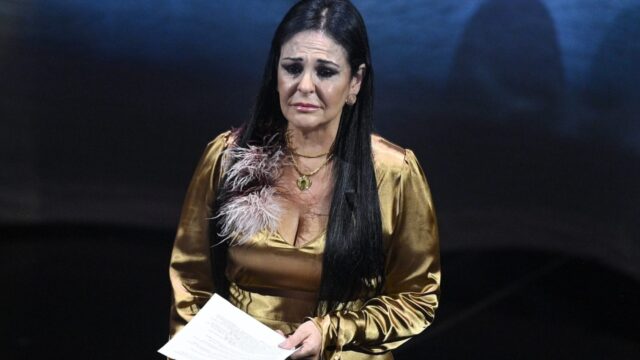 Il momento più commovente di Sanremo 2024: la lettera della mamma di Giovanbattista Cutolo