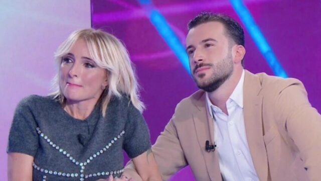 Verissimo, Veronica Peparini e Andreas Muller raccontano come sta procedendo la gravidanza e come stanno le gemelline: ecco i nomi scelti per le gemelline