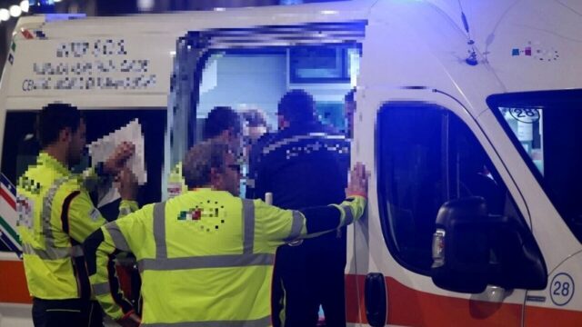 Tragedia a Torno, travolto da una macchina all’alba, 22enne muore sul colpo