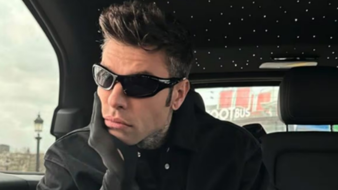 Fedez alla Paris Fashion Week