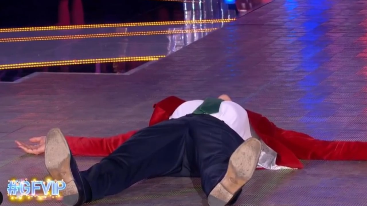 Alfonso Signorini e le diverse tensioni al Grande Fratello