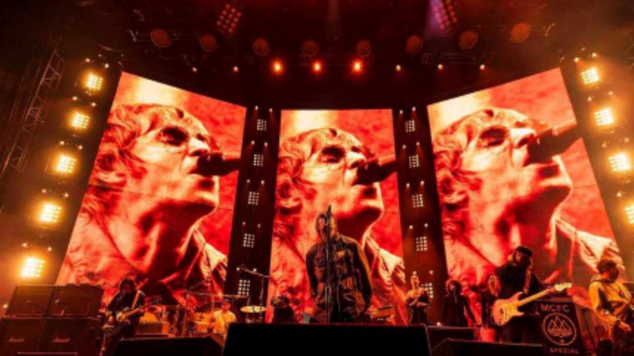 salute artista Liam Gallagher