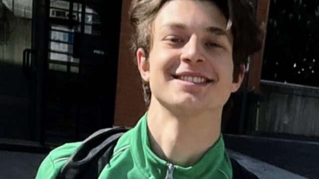 Aveva solo 22 anni, il suo sorriso si è spento all’improvviso: dolore e sgomento per la notizia della scomparsa di Matteo
