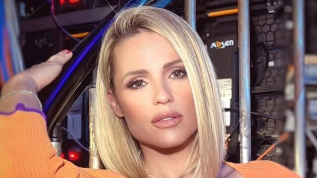 Michelle Hunziker e il weekend sulla neve a St. Moritz: quanto costa una notte nell’hotel di lusso dove ha soggiornato