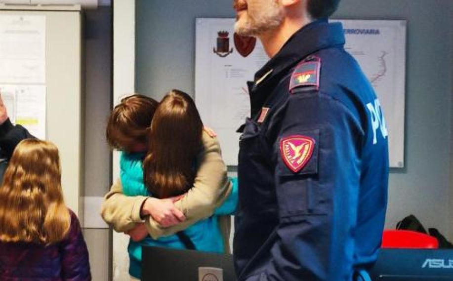 la famiglia che ha riaccolto il 17enne scomparso