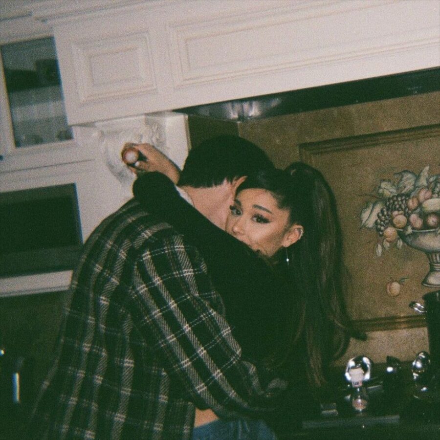 ariana grande e dalton gomez al divorzio
