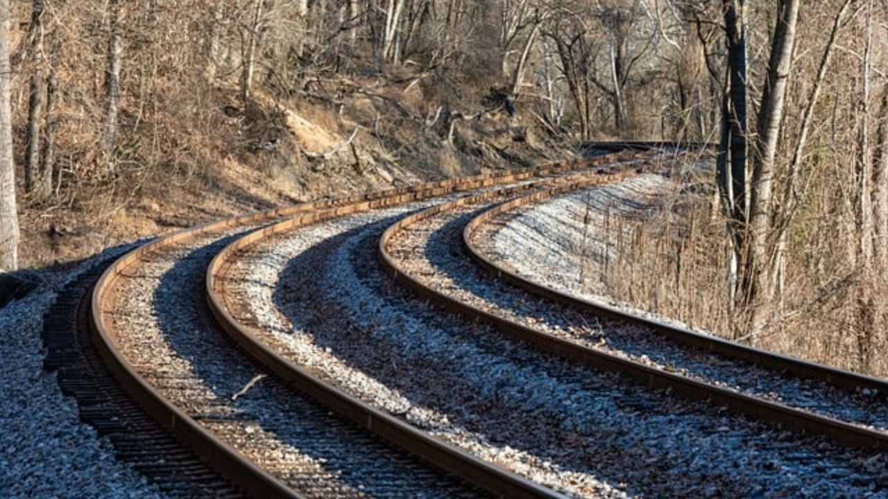 muore macchinista treno