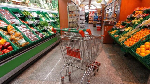 Annunciato sciopero supermercati per sabato 30 marzo: quali saracinesche restano abbassate alla vigilia di Pasqua