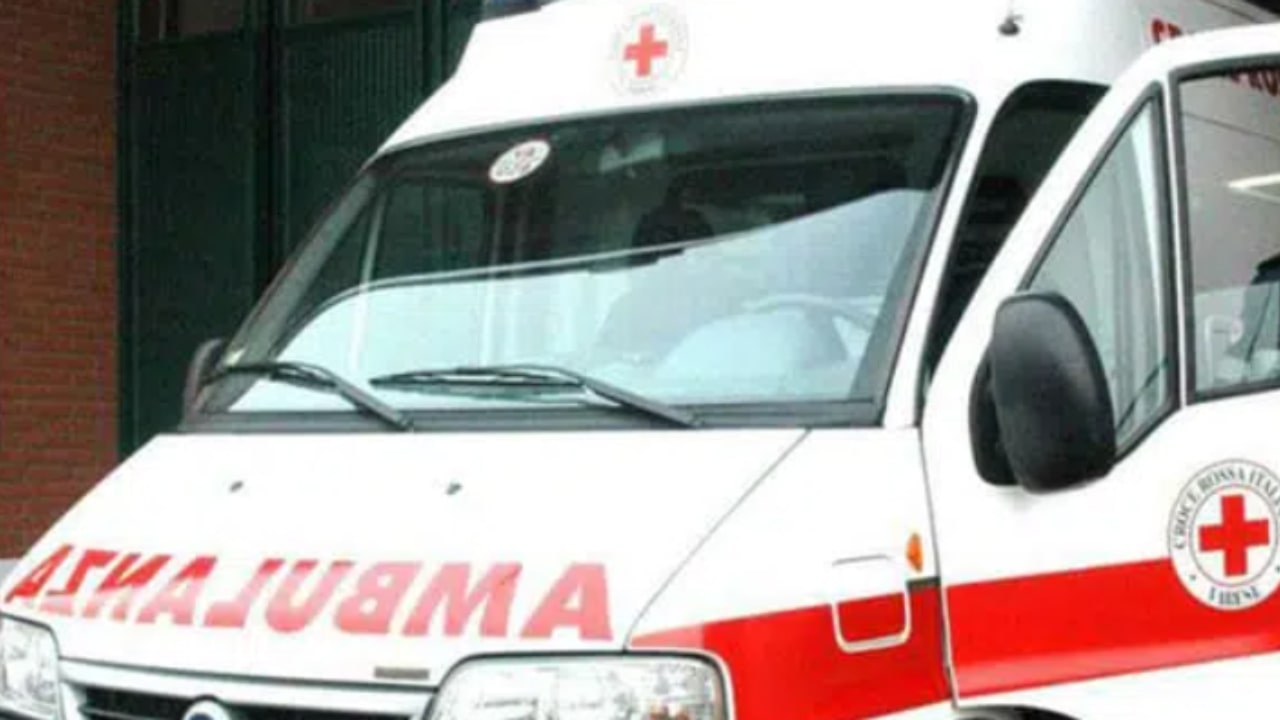 Ambulanza tenta di rianimare Alberto Pivato