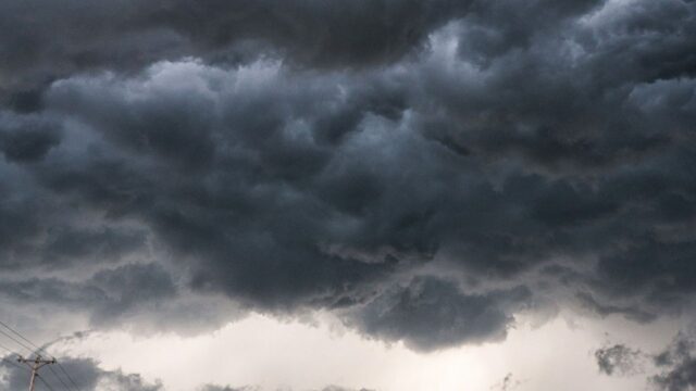 Maltempo in Italia, allerta meteo per la giornata di mercoledì 17 aprile 2024: le Regioni interessate