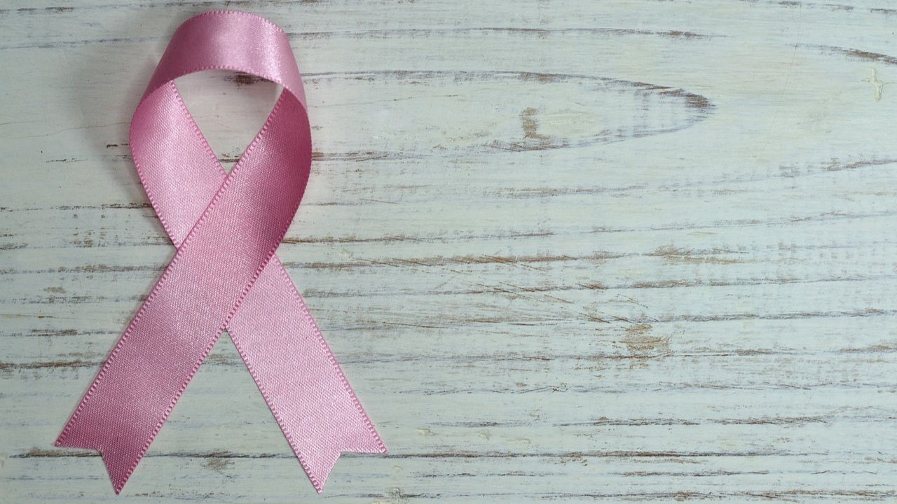 Simbolo prevenzione lotta contro il cancro