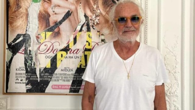 Flavio Briatore dopo l’operazione, c’è qualcosa di strano nella foto, tutti lo hanno notato: ha un valore stratosferico