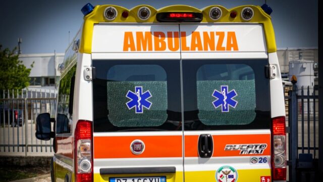 “Impatto violento” Tragico incidente, il bilancio è drammatico, coinvolta anche una bambina: dove e cosa è successo