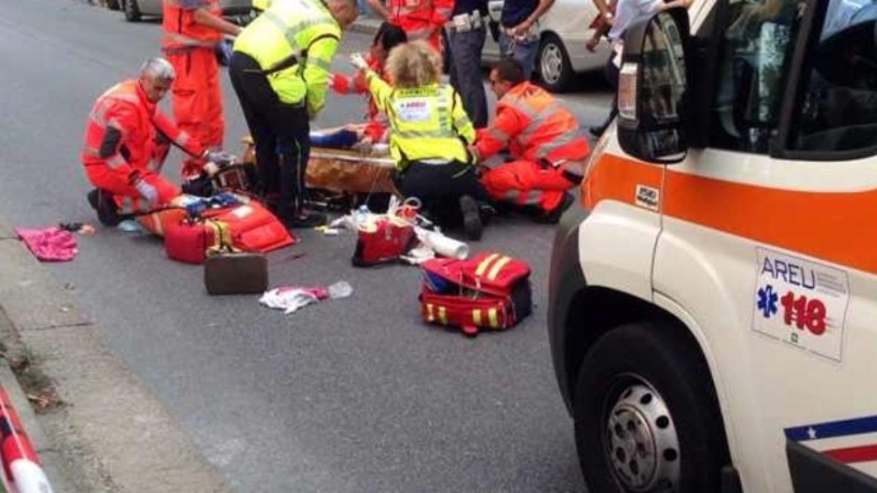 Uomo muore a bordo del suo scooter