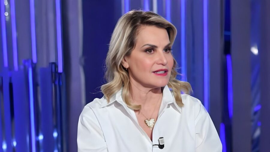 Simona Ventura in studio