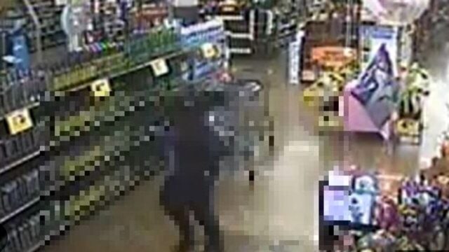 “È successo tutto in un attimo” Panico in un supermercato, in grave condizioni una bambina di 4 anni: i residenti ora hanno paura 