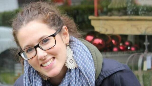 Orrore al centro commerciale, Martina Peruzza trovata a terra da alcuni clienti: era in una pozza di sangue