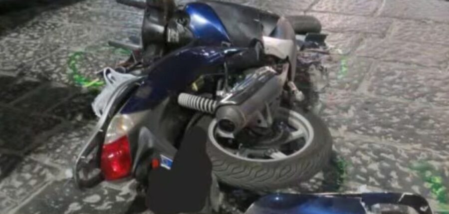 Incidente tra auto e scooter Arenaccia