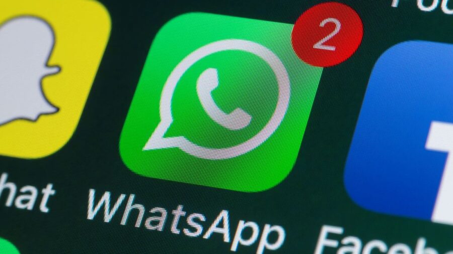 Intelligenza artificiale su WhatsApp, ecco come cambierà l'app