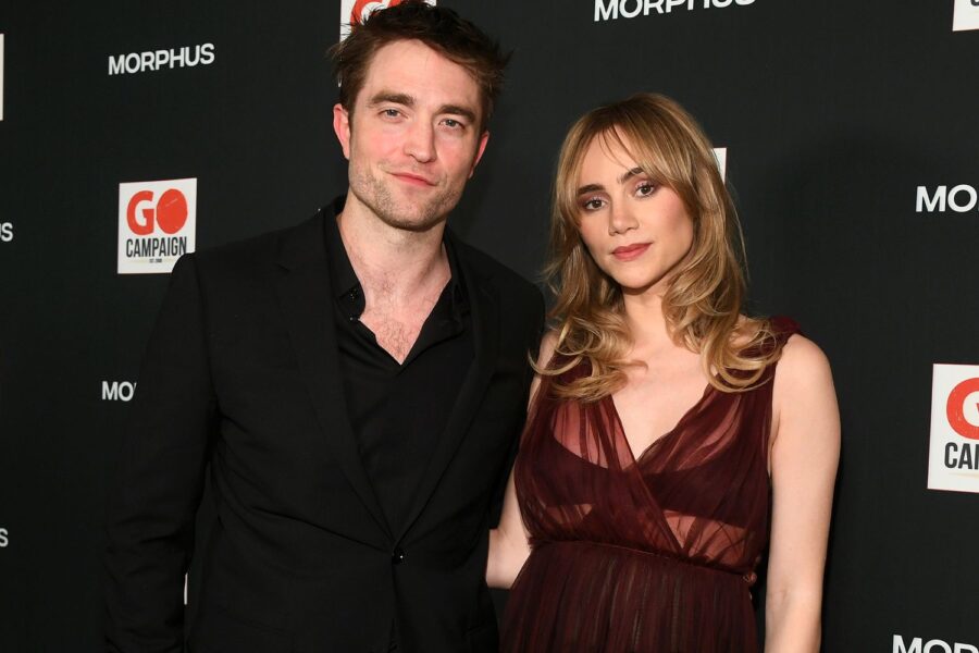 Suki Waterhouse con robert pattinson