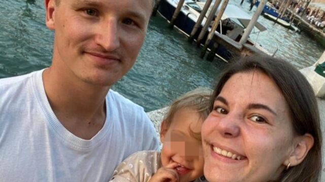 “Era in braccio a me, lei ora è morta. Lei ora è il mio angelo. I medici mi hanno detto che…”, lo straziante racconto della mamma sopravvissuta