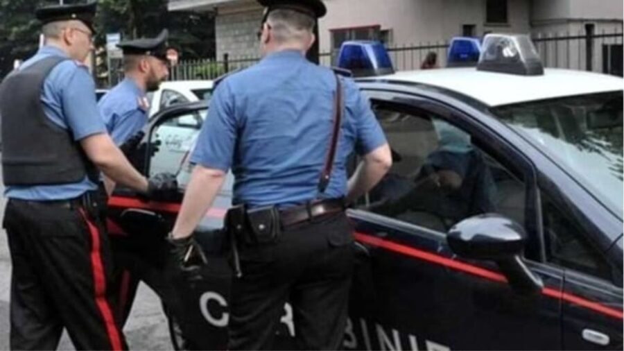 Carabinieri Steffi Graff