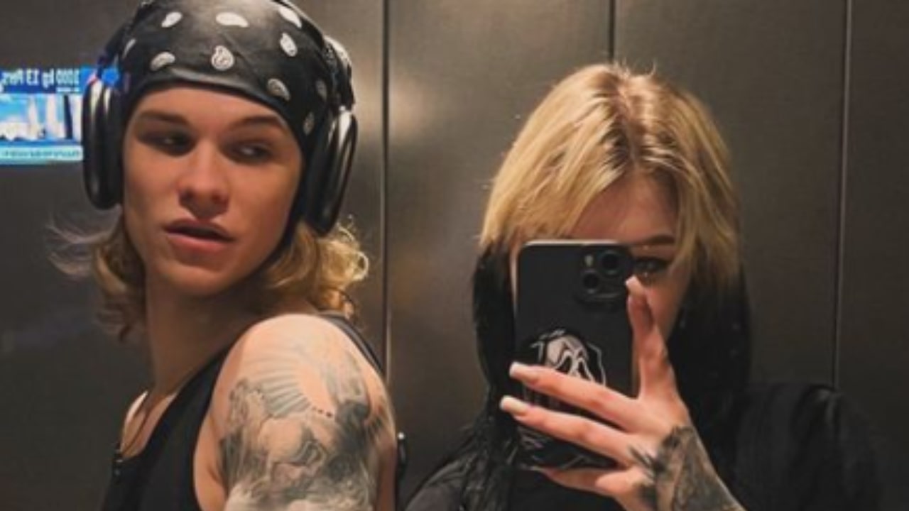 Mew e Matthew abbandonano Amici 23